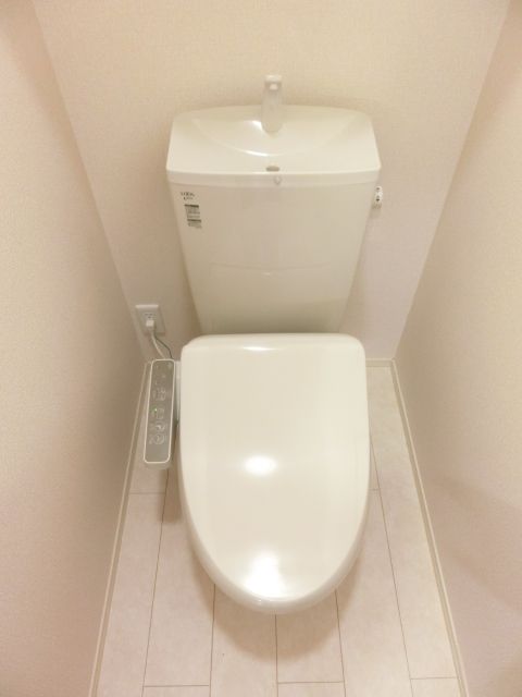 トイレ　ウォシュレット付きのトイレです