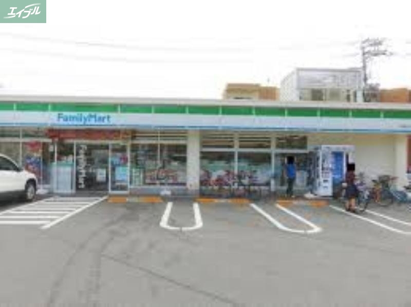 コンビニ　ファミリーマート学南町店（コンビニ）まで786m