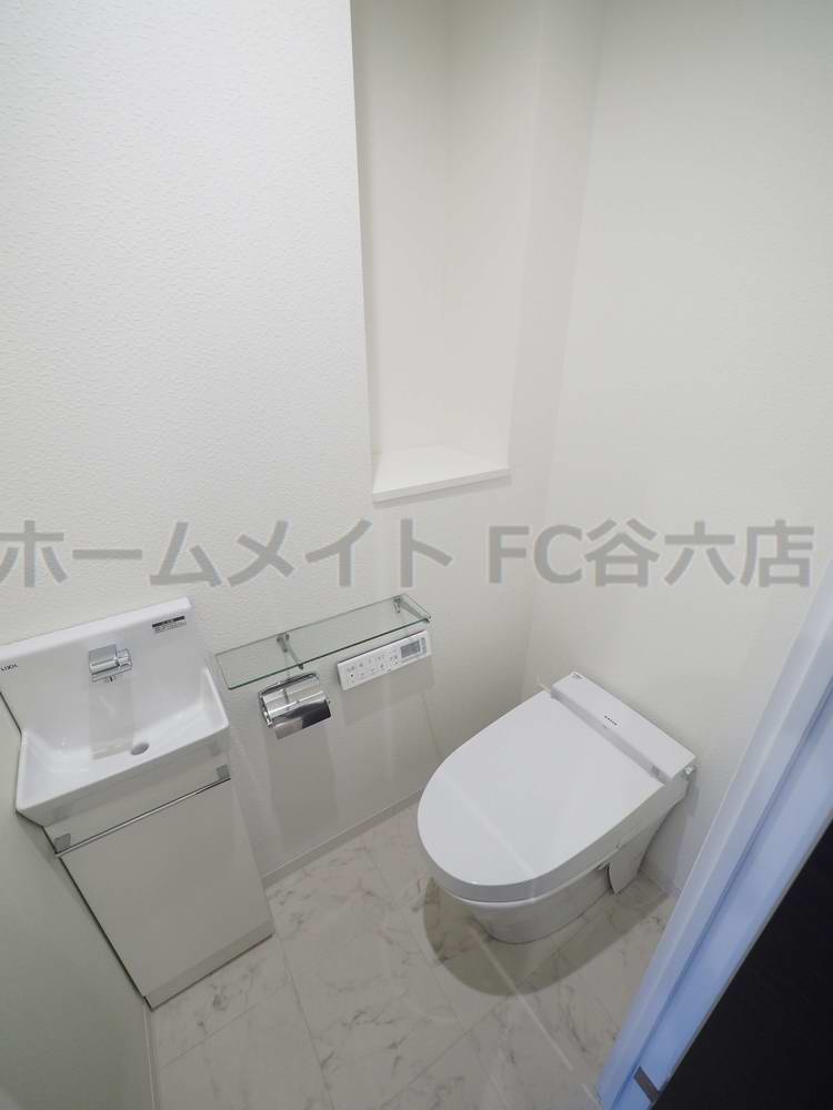 GAUDIのトイレ写真