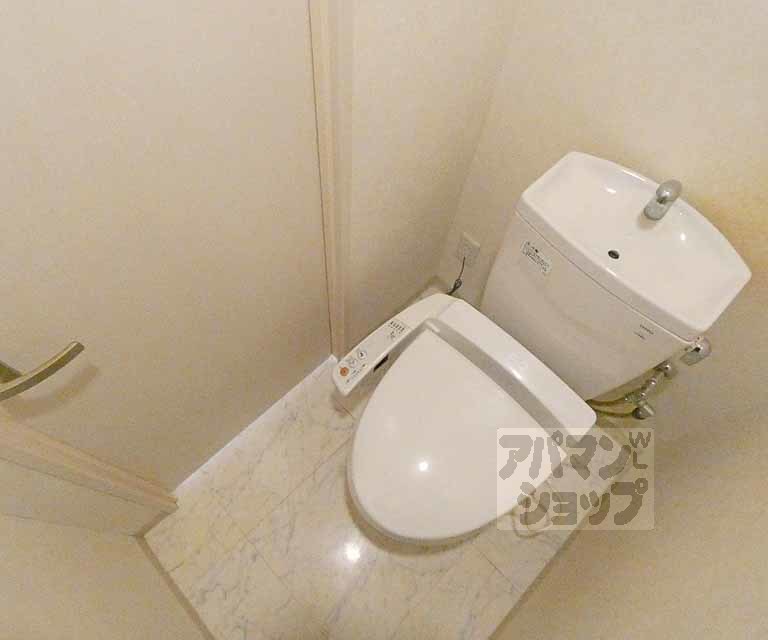 修学院TERRACEのトイレ写真
