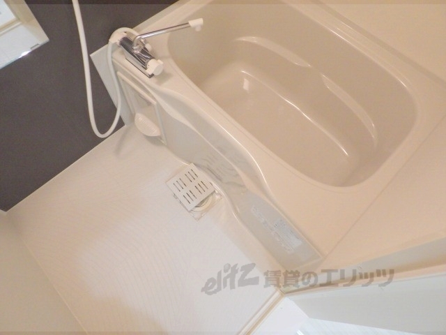 フジパレス武庫之荘本町WESTの風呂写真