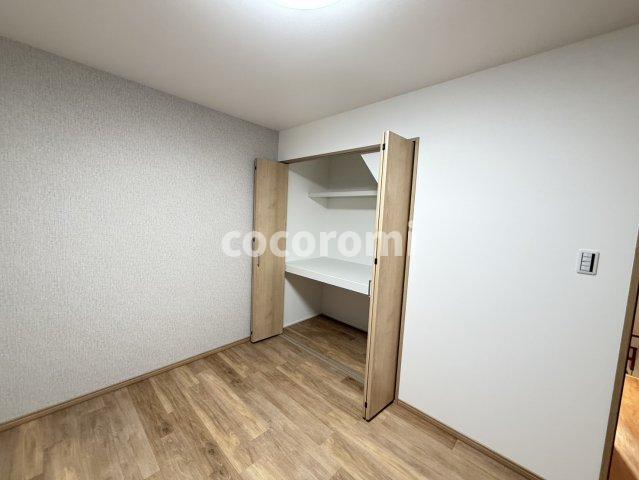舟田町リノベ戸建の内装写真