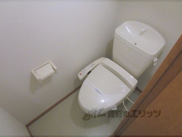 レオパレスポケット2のトイレ写真