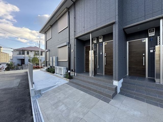 ＪＲ福知山線 川西池田駅 徒歩5分 2階建 築2年の外観写真