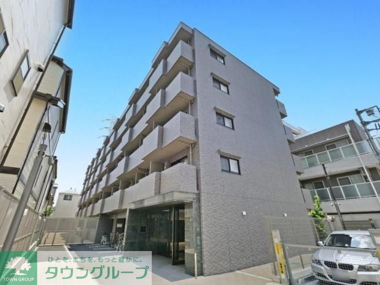 ルーブル武蔵新城参番館の外観写真
