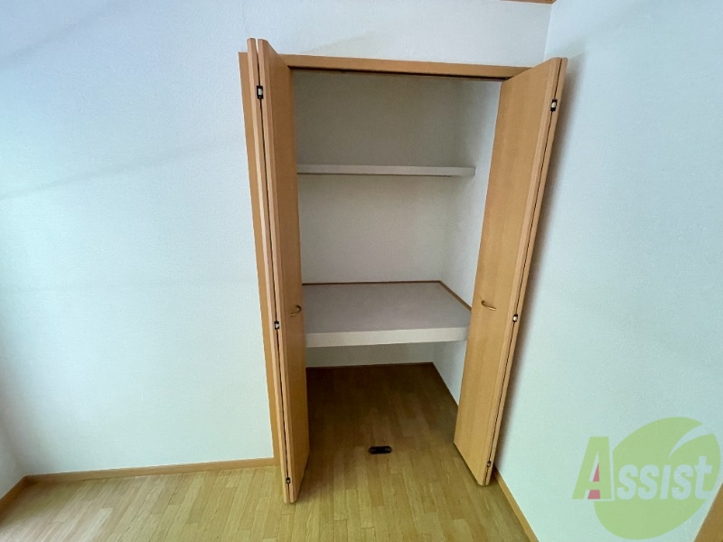 収納　衣類や荷物をまとめて整理できます