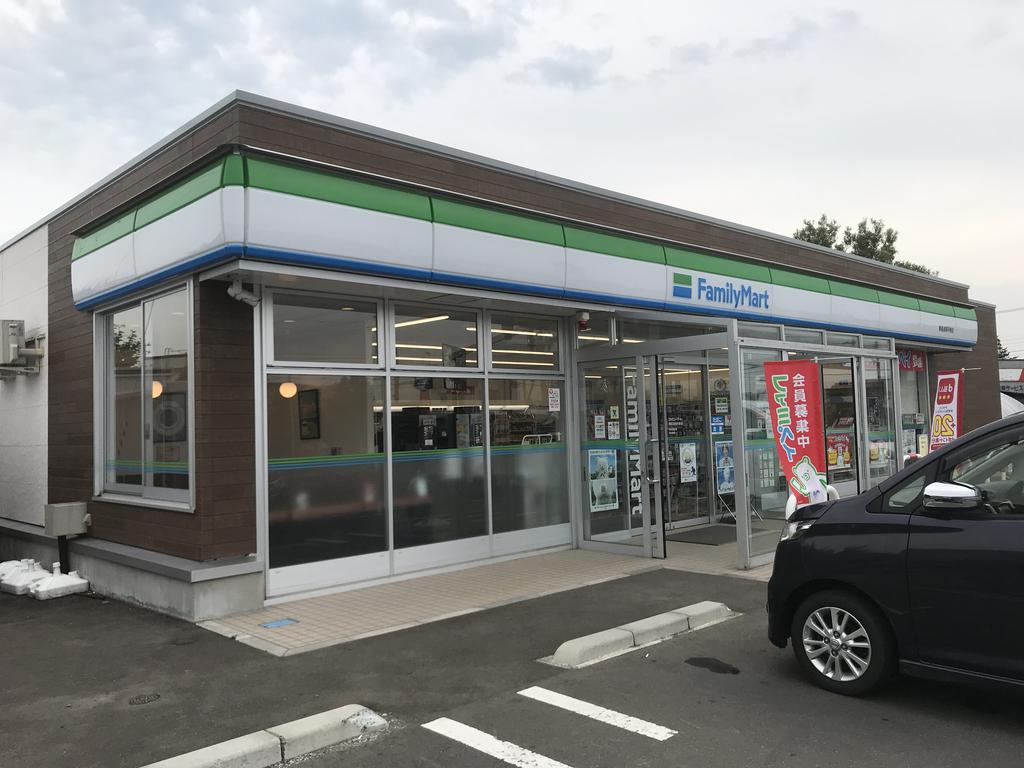 コンビニ　ファミリーマート青森浪岡平野店（コンビニ）まで279m