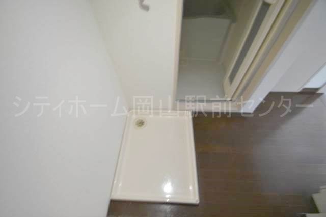 その他　室内に洗濯機置き場あります☆