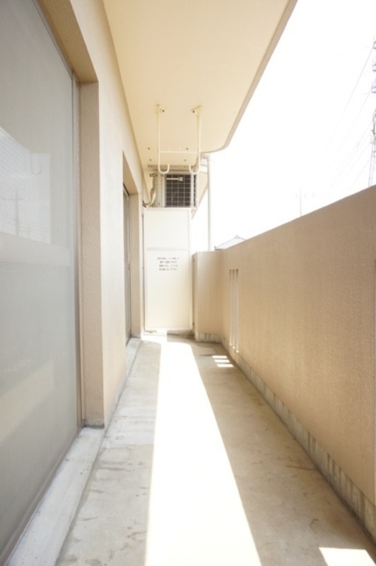 バルコニー　図面と現状に相違がある場合には現状を優先