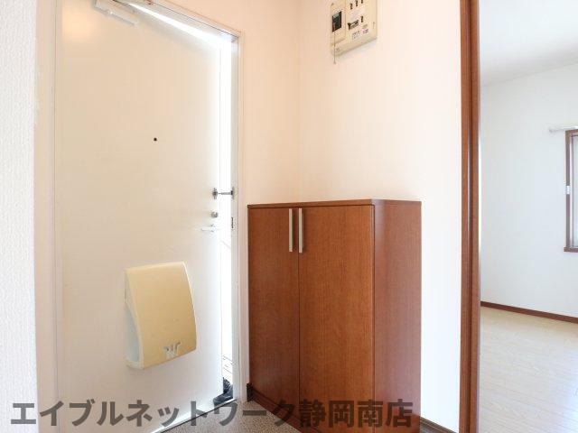 玄関　シンプルで使いやすい玄関です