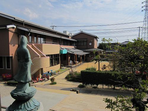 【フォーリーフ・ヴィラの幼稚園・保育園】