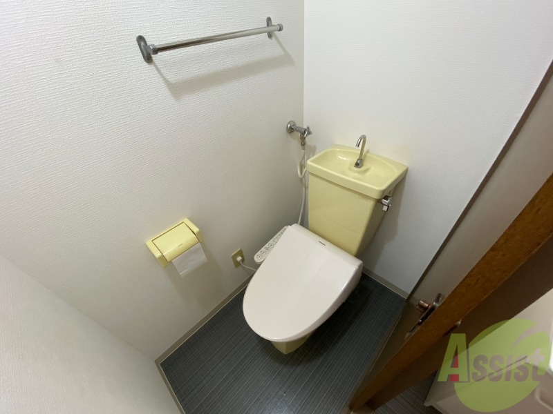 トイレ　トイレです。ウォシュレット付を探している方、おすすめです！