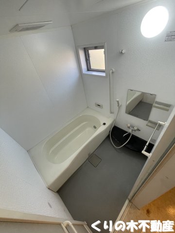 バス・シャワールーム　お風呂です