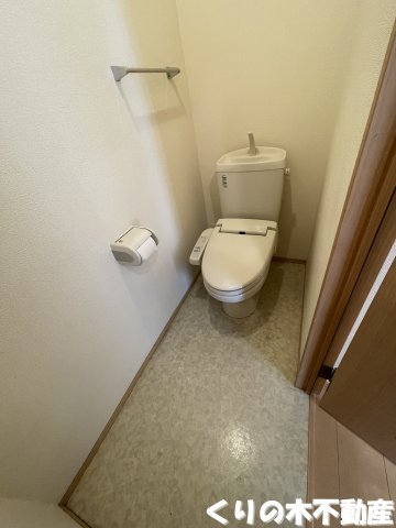 トイレ　清潔感のあるトイレです