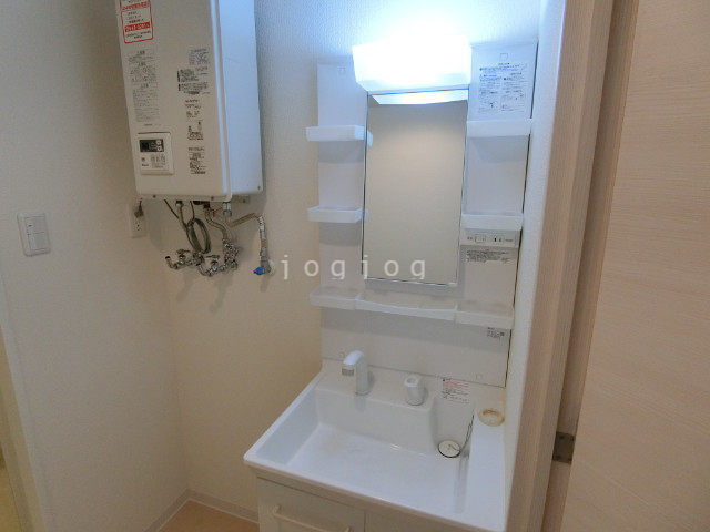 【札幌市北区北三十二条西のマンションの洗面設備】