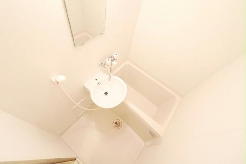 バス・シャワールーム　浴室乾燥機で雨や雪の日でもらくらくお洗濯！