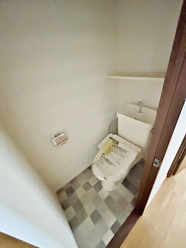 トイレ　★温水洗浄便座トイレ★