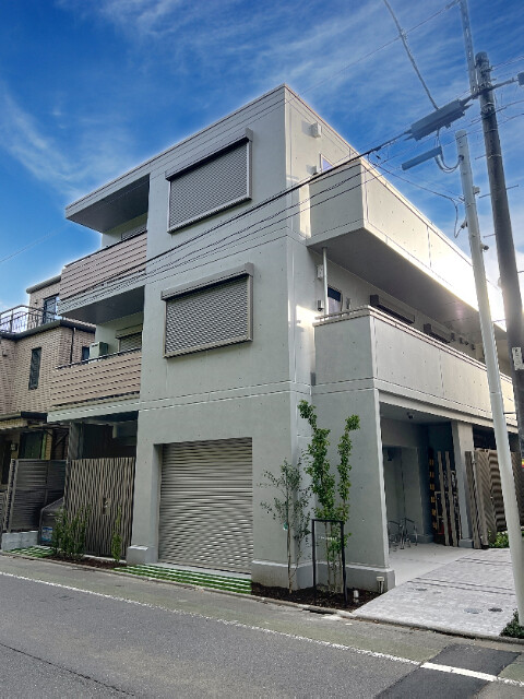 コリーヌ駒場池尻の建物外観