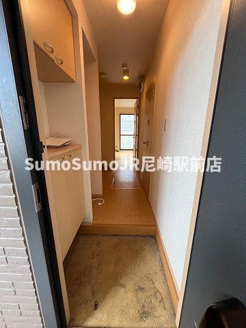 玄関　明るい玄関です