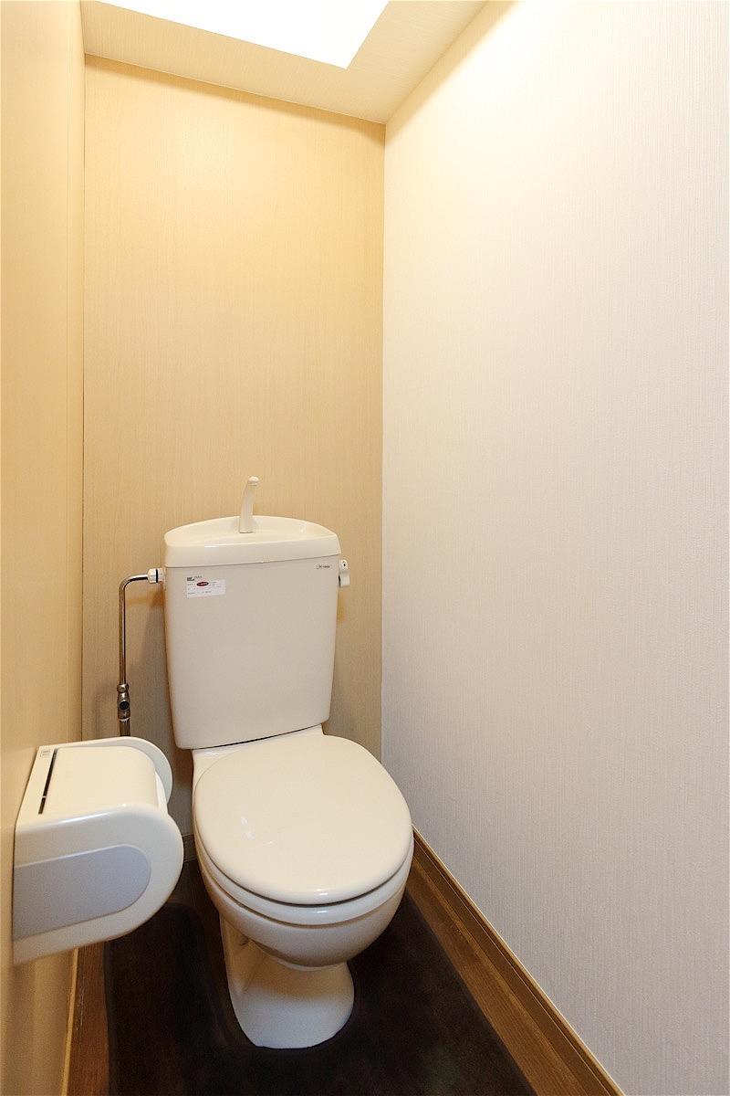 トイレ　参考写真