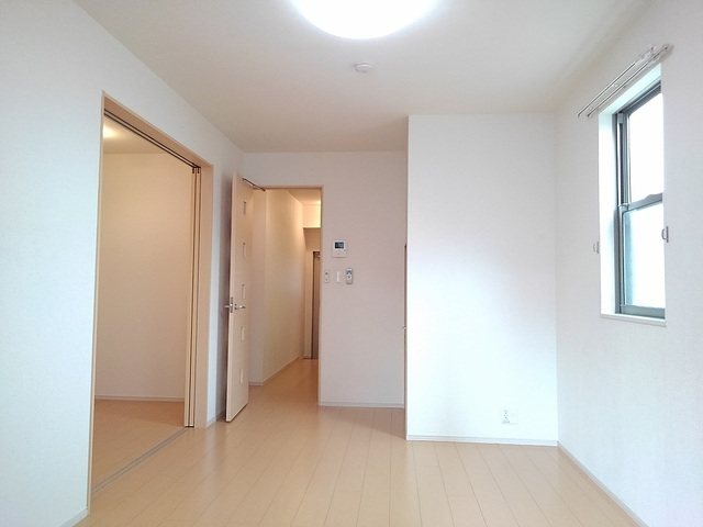 居室・リビング　ル・ブルジョンのご紹介は住まいの窓口アアルパソシエにお任せく