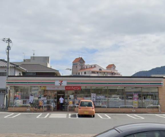 コンビニ　セブン－イレブン福山御門３丁目店（コンビニ）まで282m