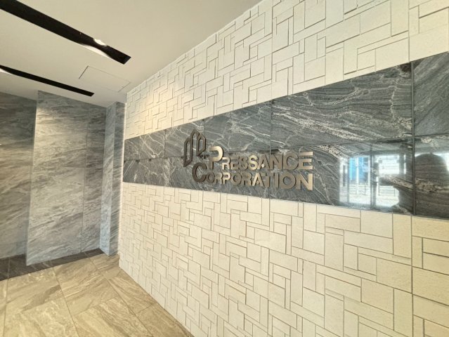 エントランス　詳細は、RISUMO江坂本店までお問合せください♪