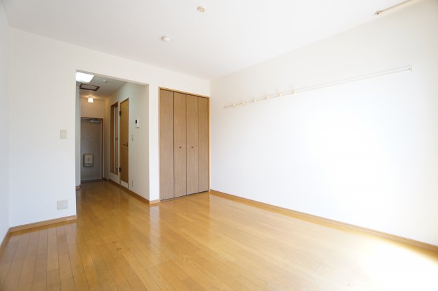 その他部屋・スペース　※同物件・反転タイプの写真です。