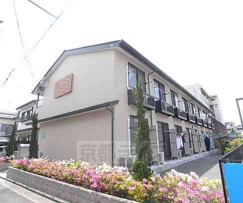 建物外観　落ち着いた外観です。