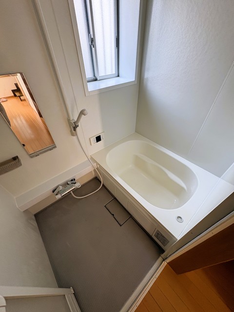 東尻池町貸戸建の風呂写真