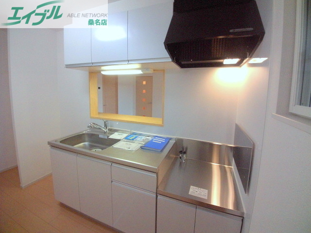 キッチン　同物件別室写真