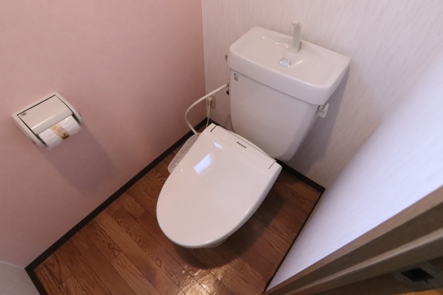 トイレ　※別号室参考写真の為現状優先となります