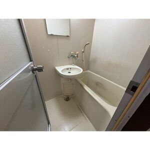 バス・シャワールーム　風呂