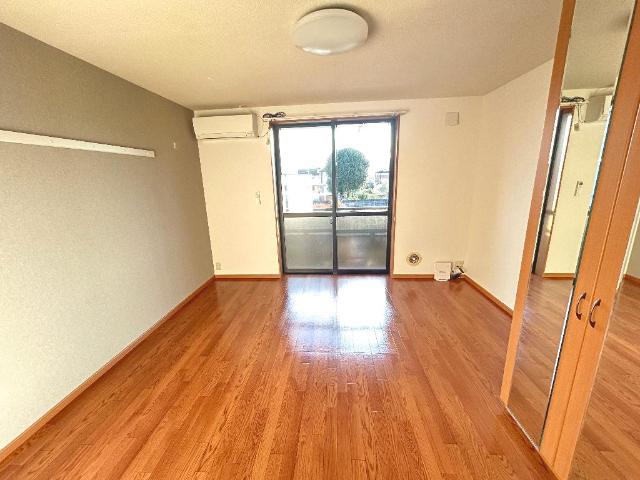 居室・リビング　洋室（イメージ）