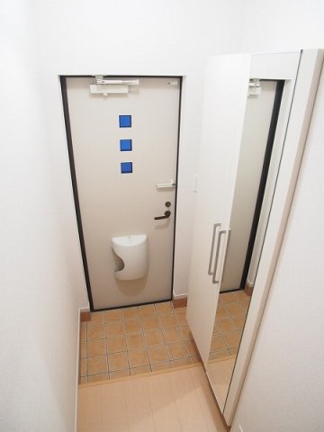 玄関　ゆったりとした玄関です