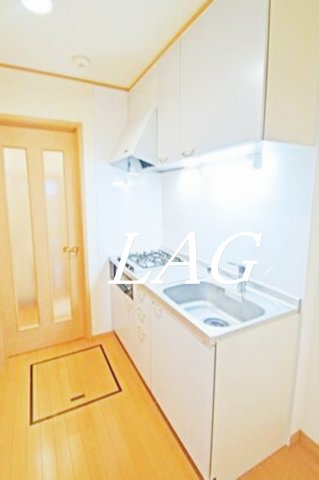 キッチン　キッチンです。