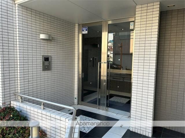 コンフォールメゾンの外観写真