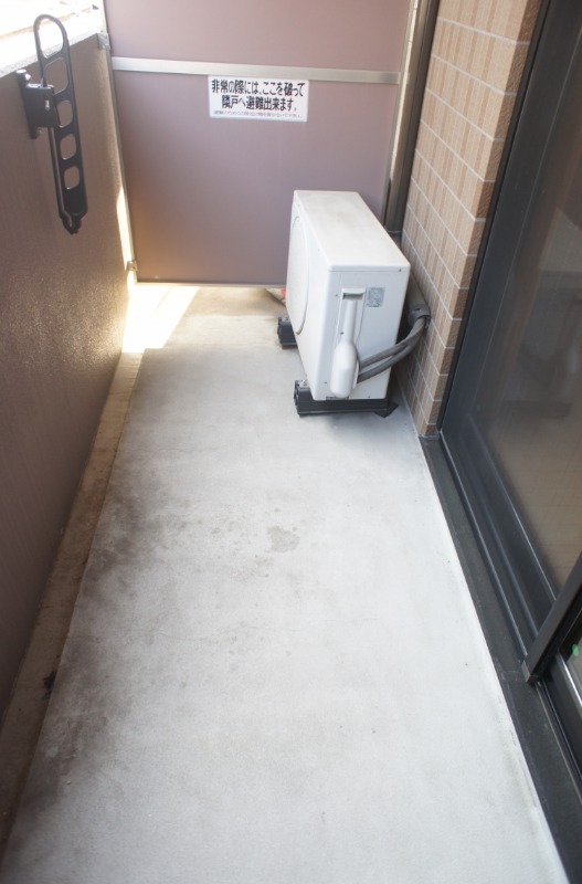 バルコニー　図面と現状に相違がある場合には現状を優先