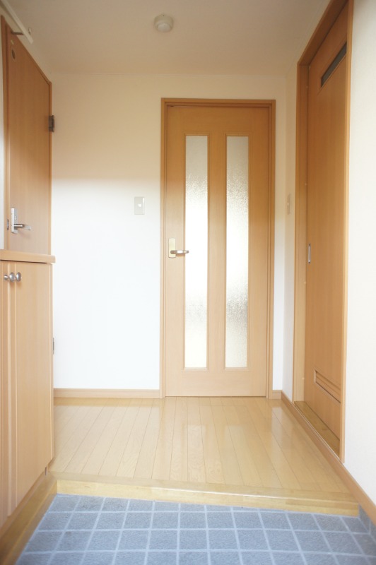 玄関　図面と現状に相違がある場合には現状を優先