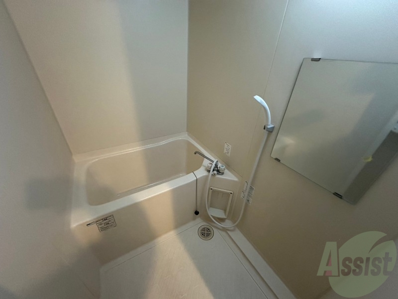 バス・シャワールーム　お風呂も広く毎日の疲れが癒すことができますね