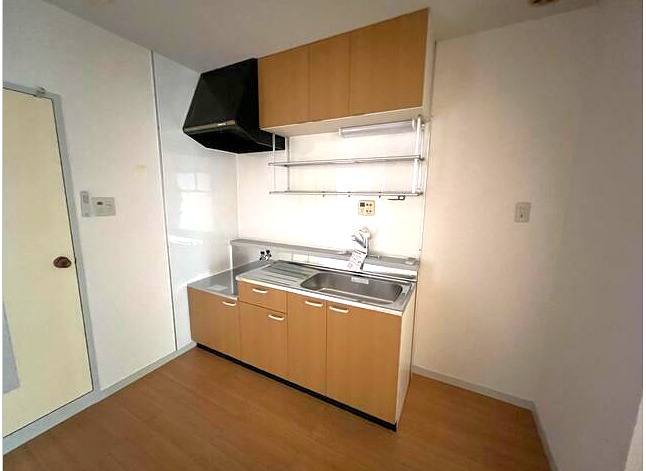 キッチン　コンパクトなキッチンで掃除もラクラク