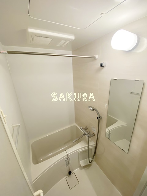 バス・シャワールーム　日々の疲れを癒すお風呂です♪