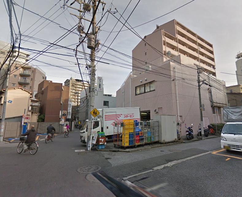 スーパー　新鮮市場町屋店（スーパー）まで440m