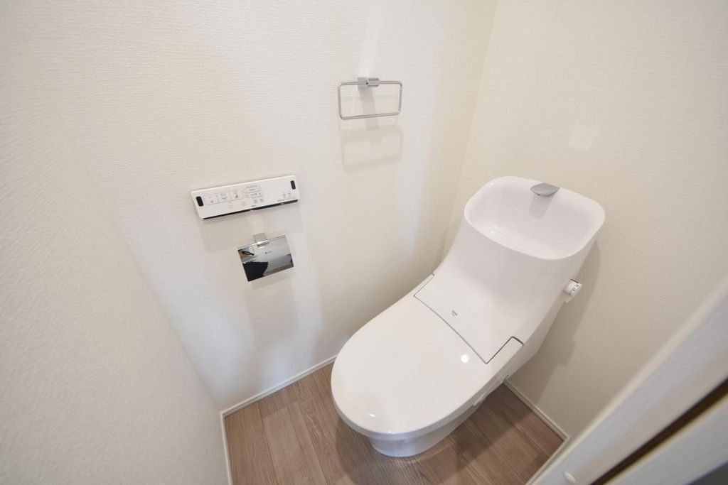 トイレ　★見学希望等はタウンハウジング湘南台店までお気軽に♪★