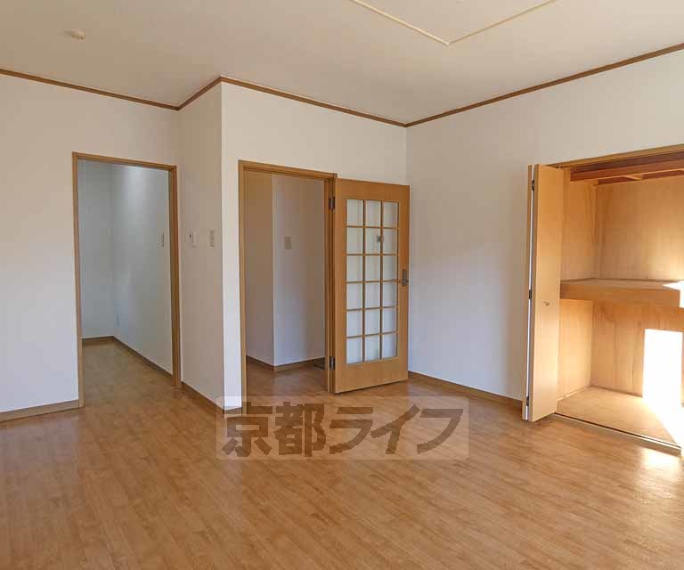 居室・リビング　大きな１ＬＤＫのお部屋です。
