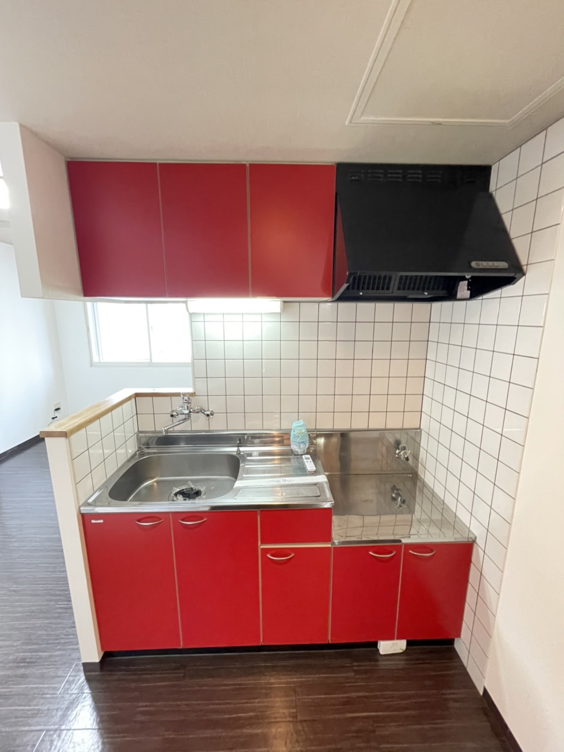 キッチン　※他号室のお写真です。