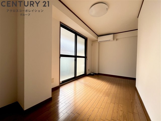 居室・リビング　エアコン付きで初期費用を抑えられます♪