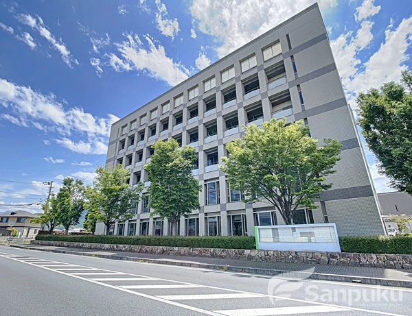 役所　東温市役所（役所）まで603m