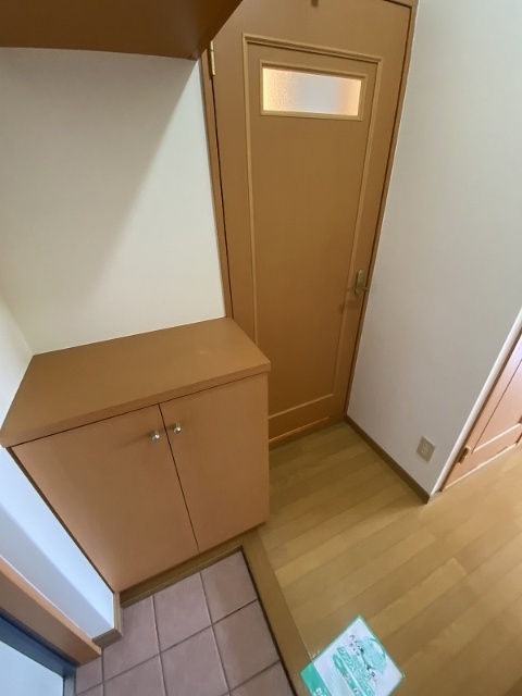 玄関　※現況を優先します。