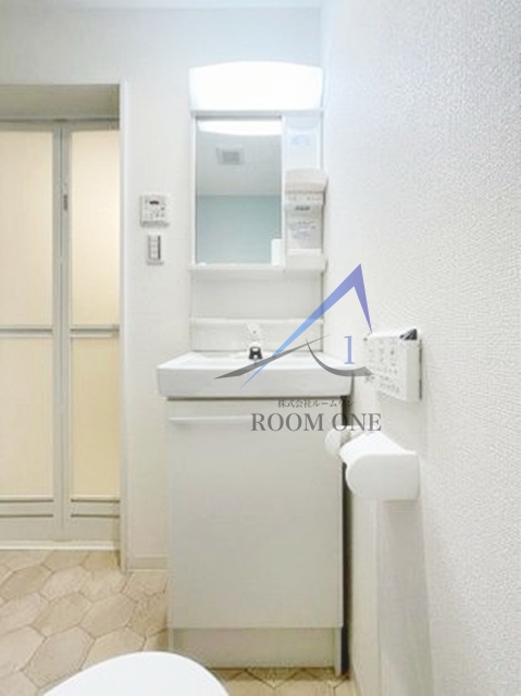 洗面設備　洗面台です。